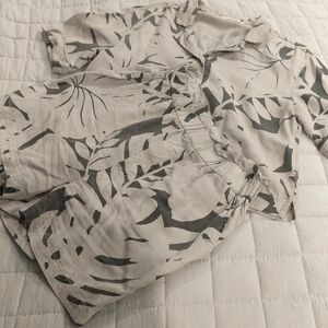 Jane + Delaney short set size medium